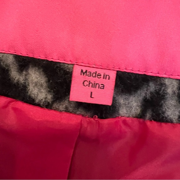 NEW BETSEY JOHNSON ANIMAL PRINT COAT - Picture 10 of 13